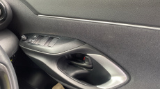 Toyota Yaris Cross 1.5 Hybrid Icon 5dr CVT Hybrid Estate